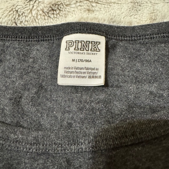 Victoria’s Secret PINK With Sequin Top - Picture 4 of 4